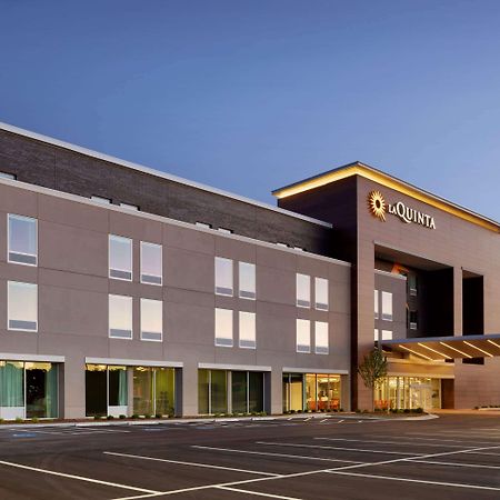 La Quinta Inn & Suites By Wyndham Braselton Extérieur photo