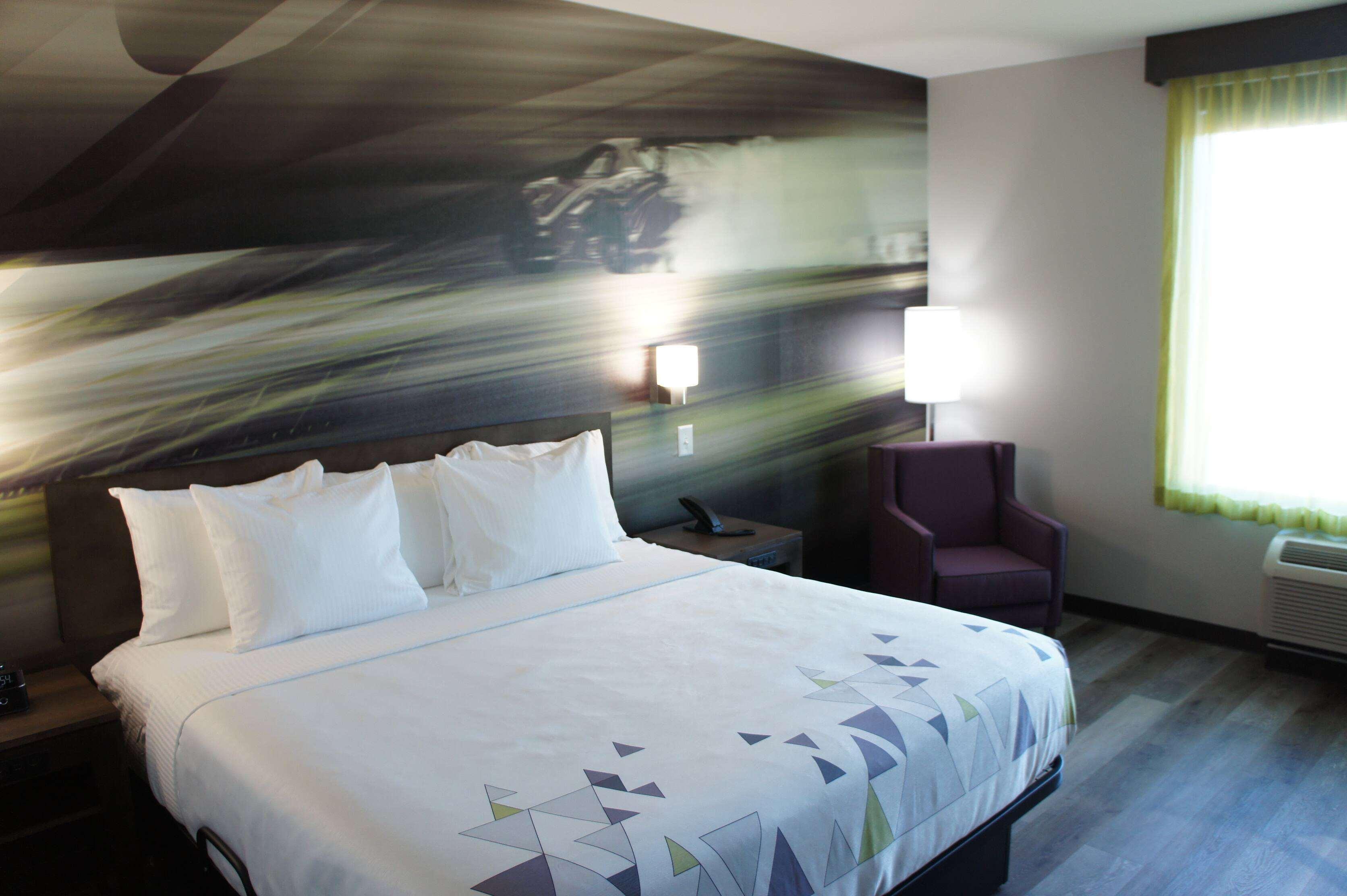 La Quinta Inn & Suites By Wyndham Braselton Extérieur photo